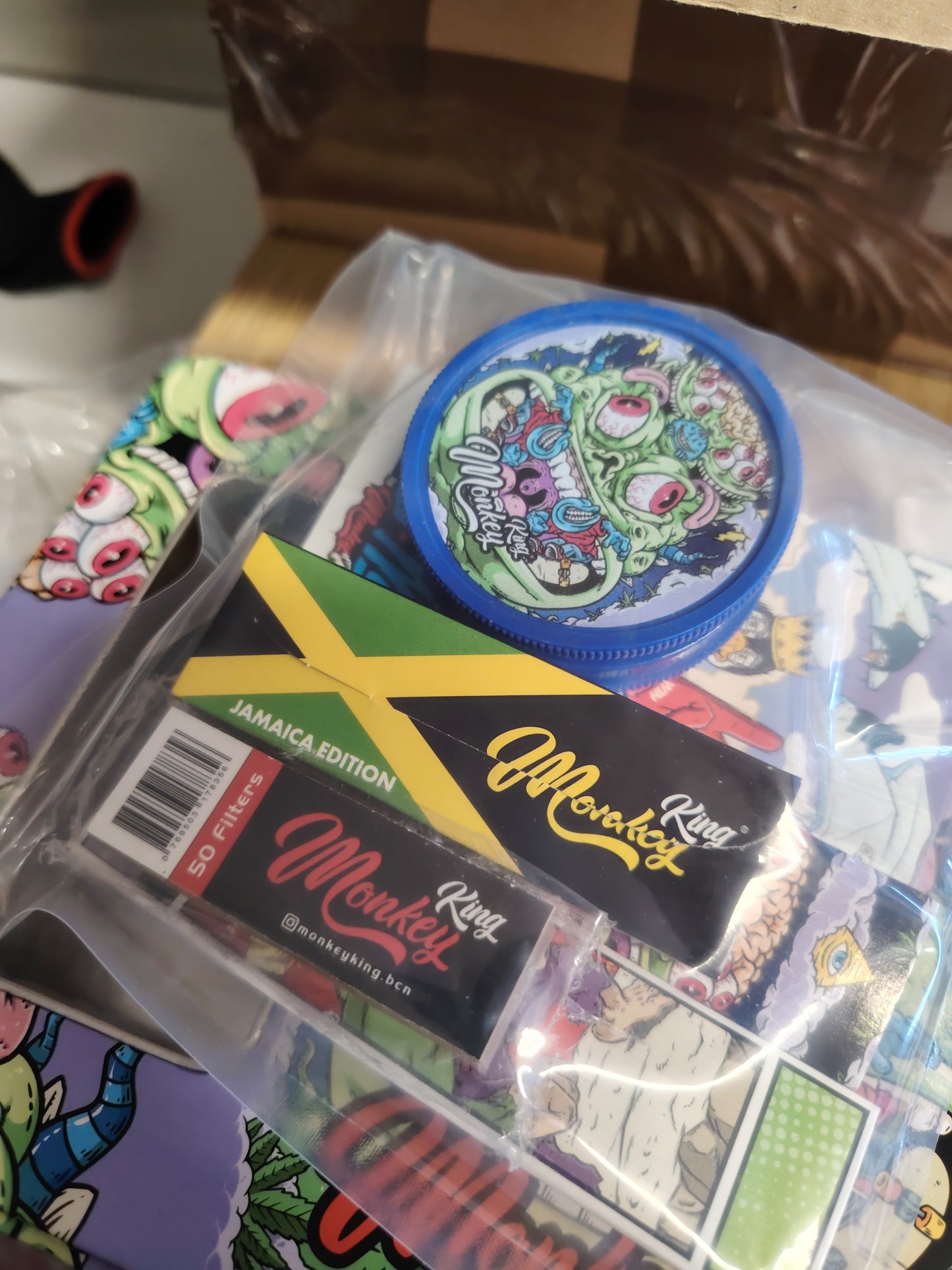 Monkey King range storage Tins with window Space Pack