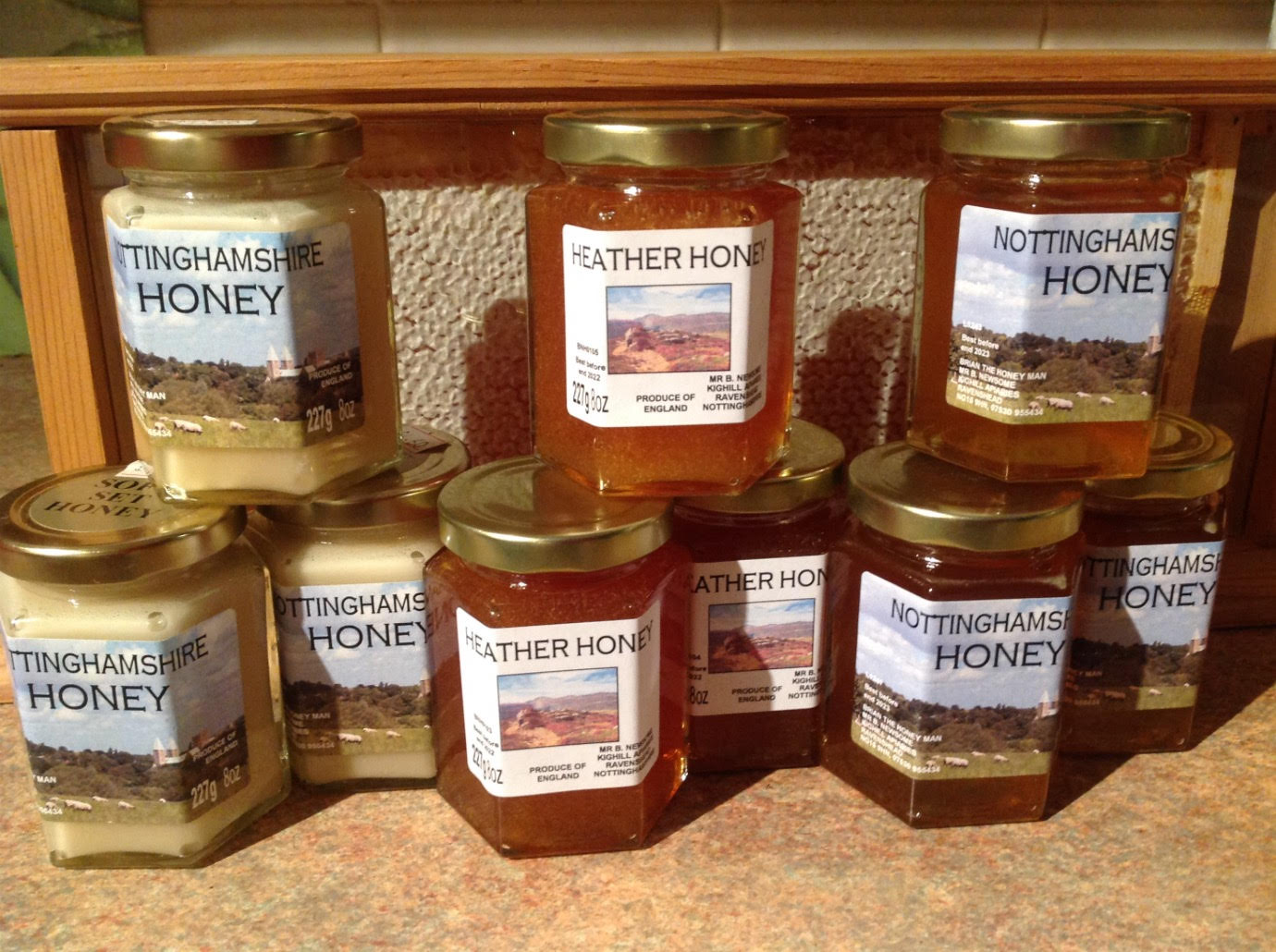 Nottinghamshire Honey and filtered wax